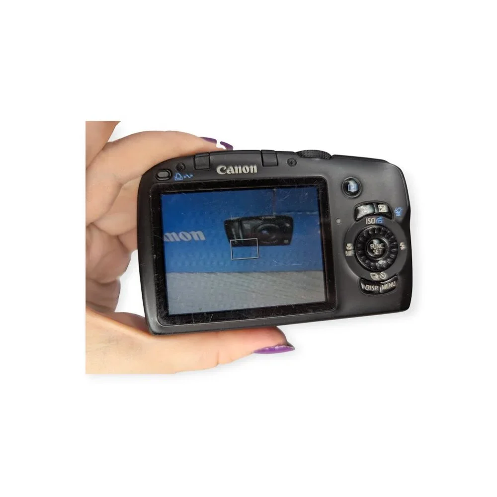 Cannon Digital Camera PowerShot SX110 IS 9 MP w/SD Card and Original Box WORKS
